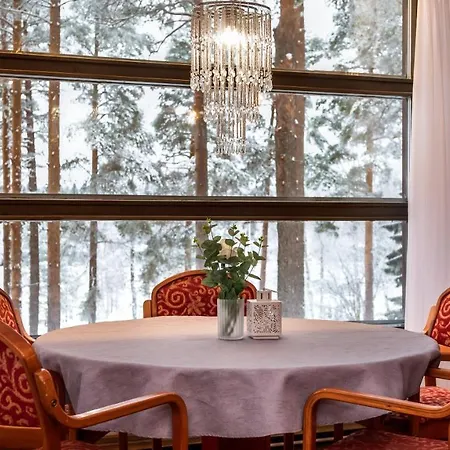 Hotel Kajaani Отель Каяани